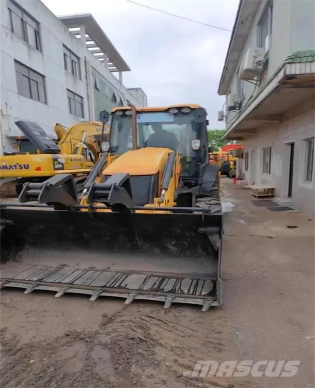 JCB 3CX Kaivurikuormaajat