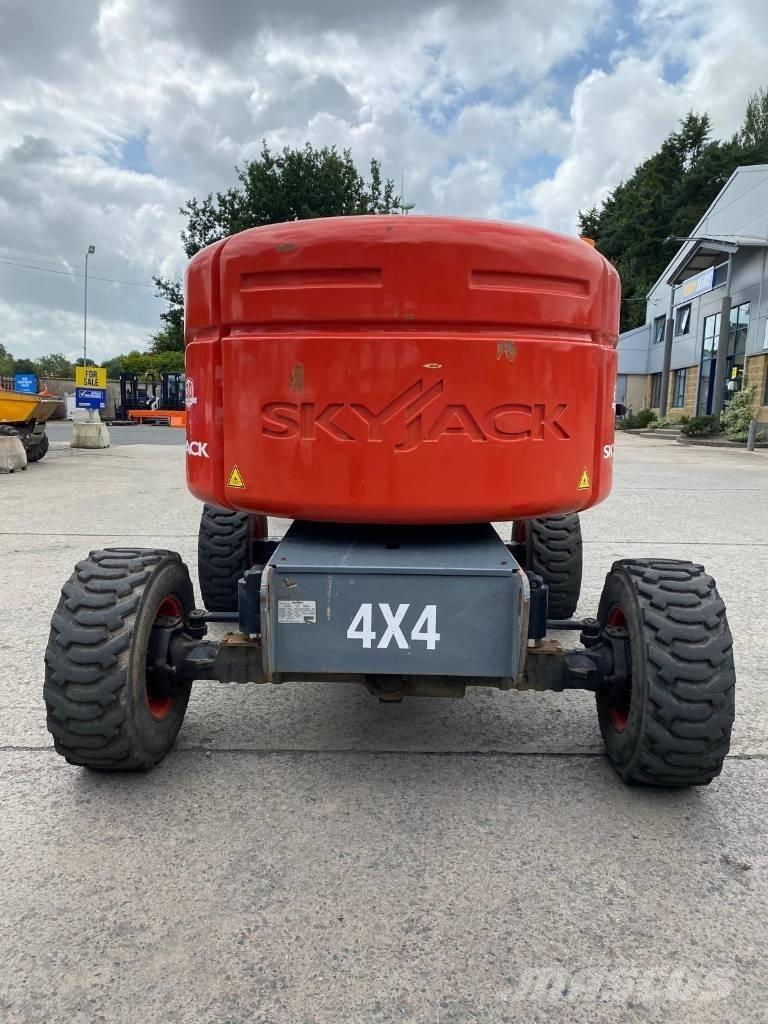 SkyJack SJ 46 AJ Kuukulkijat