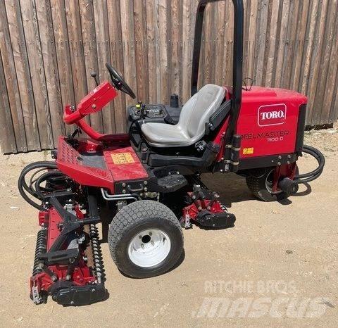Toro 3100-D Reuna-alueiden ja karheikkojen leikkurit