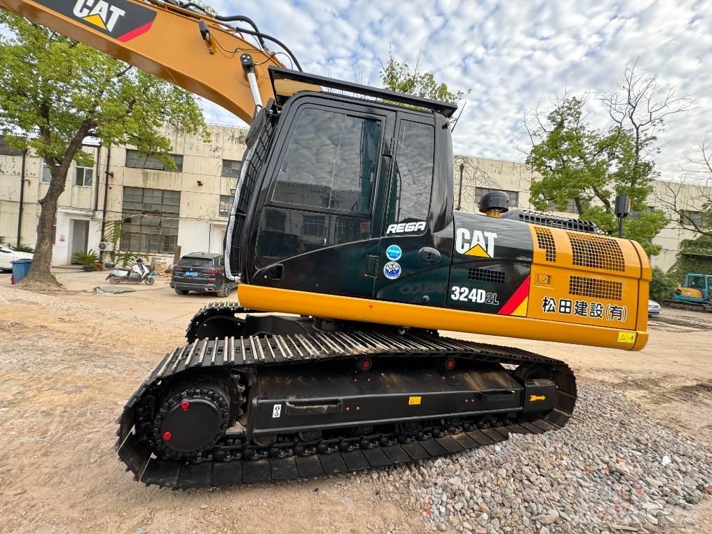 CAT 324 D2 L Telakaivukoneet