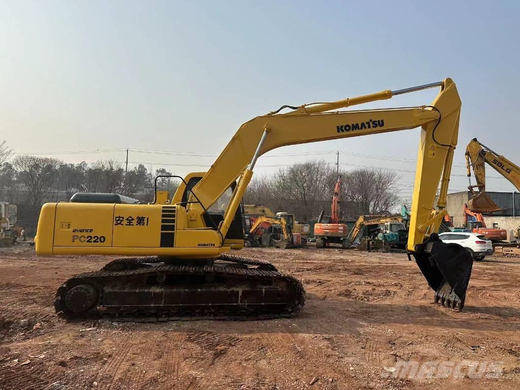 Komatsu PC 220 Telakaivukoneet