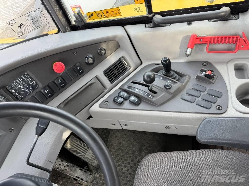 Volvo A 25 G Dumpperit