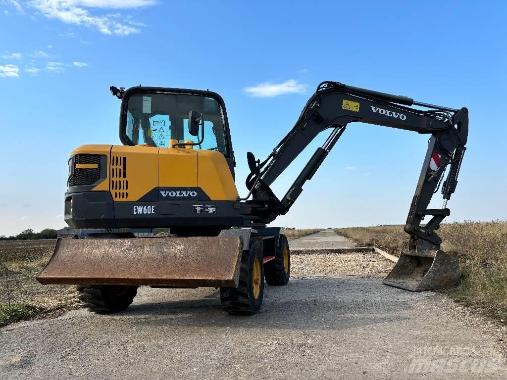 Volvo EW 60 E Pyöräkaivukoneet