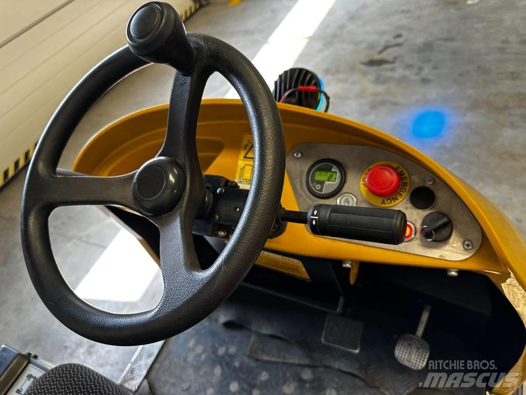 Yale MT70 Vetotrukit