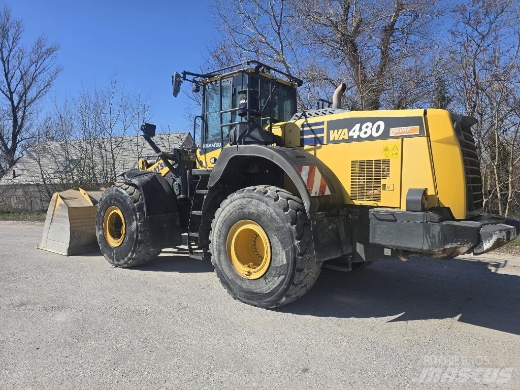 Komatsu WA 480 Pyöräkuormaajat