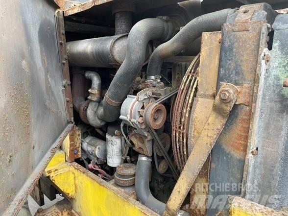 CAT 910 F Pyöräkuormaajat