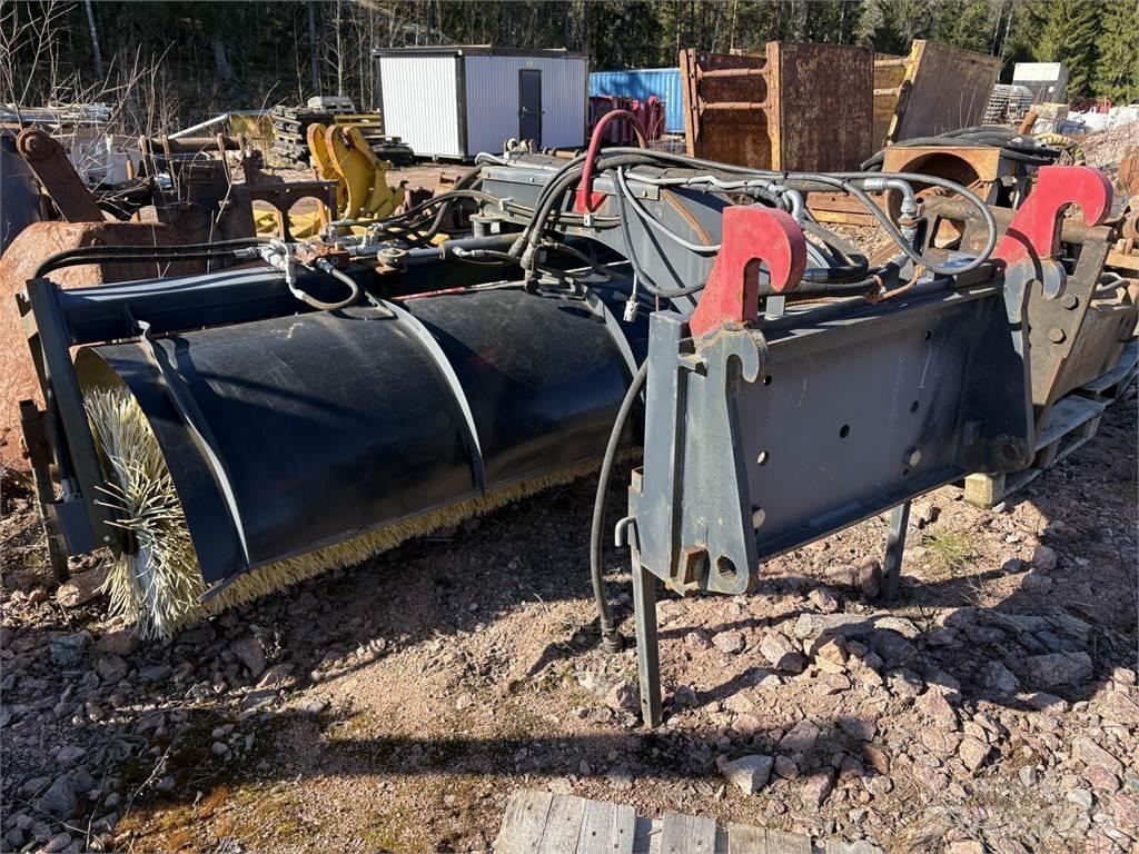 Snowstar FLB3000 Lakaisukoneet