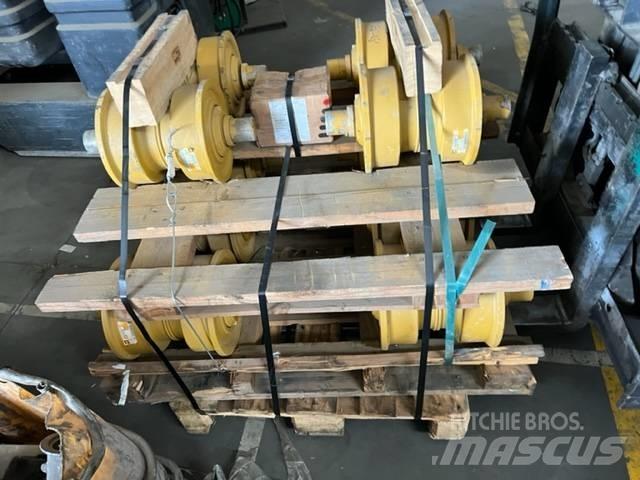 CAT D 8 R Ketjut, telat ja alustat