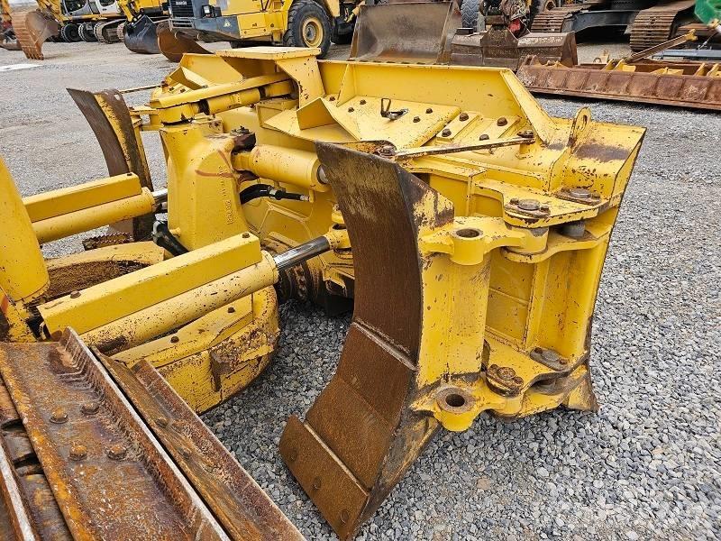 Komatsu D 61 PX-23 Telaketjupuskutraktorit