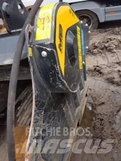 MB Crusher BF70.2 S4 Kaivurikuormaajat