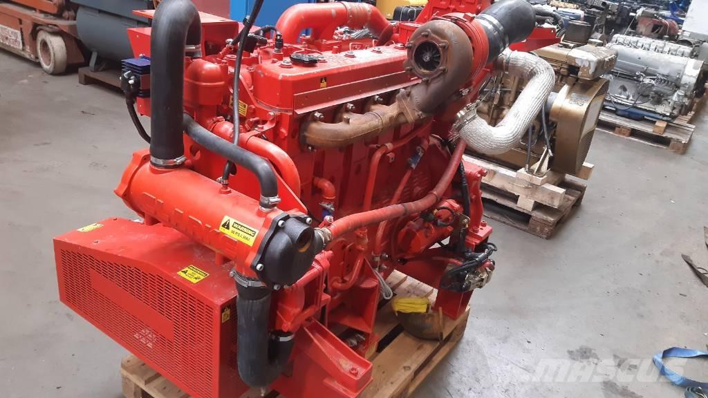 Clarke DQ6HUFKA98 Moottorit