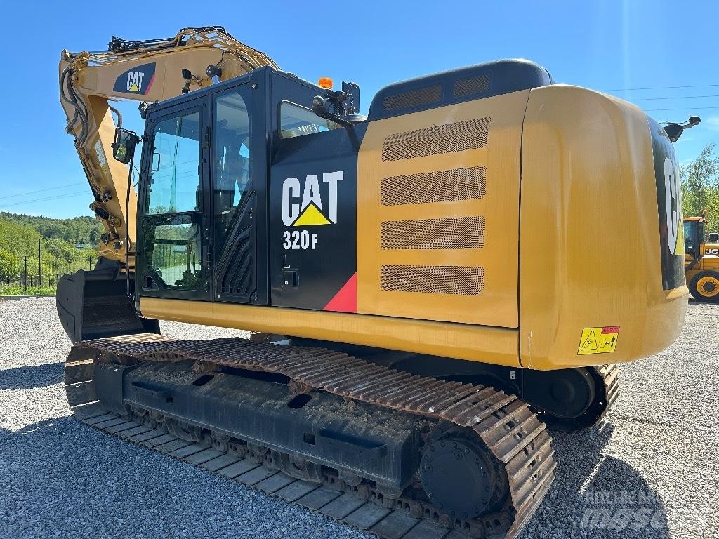 CAT 320 FL 2017 Telakaivukoneet