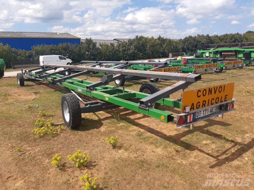John Deere 640 D Leikkuupöydät