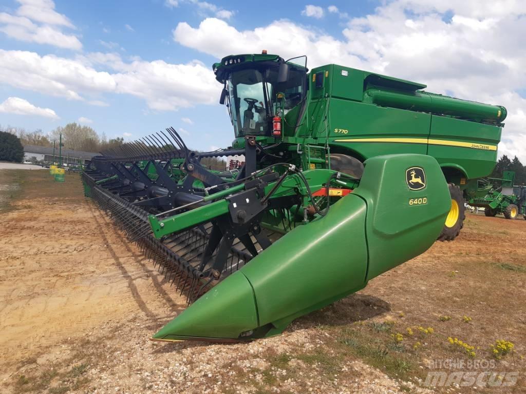 John Deere 640 D Leikkuupöydät