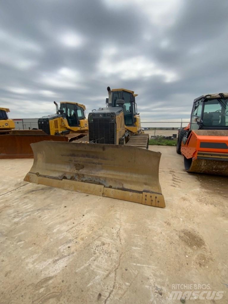 John Deere 850k WLT Telaketjupuskutraktorit
