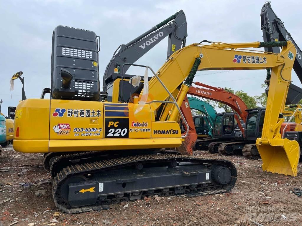 Komatsu PC 220 Telakaivukoneet