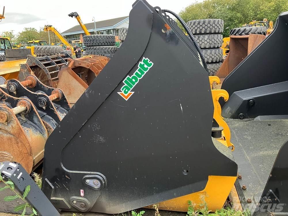 Volvo L 120 F Pyöräkuormaajat