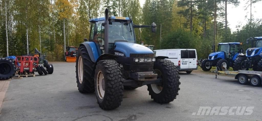 New Holland 8560 RC Traktorit