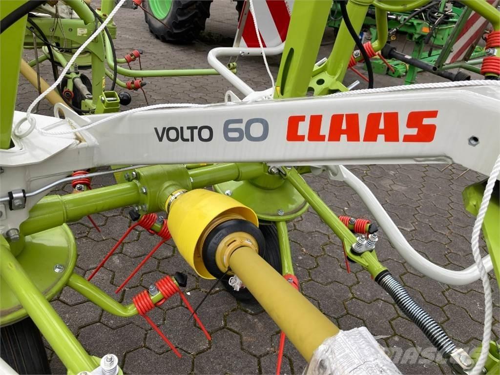 CLAAS Volto 60 Pöyhimet ja haravat