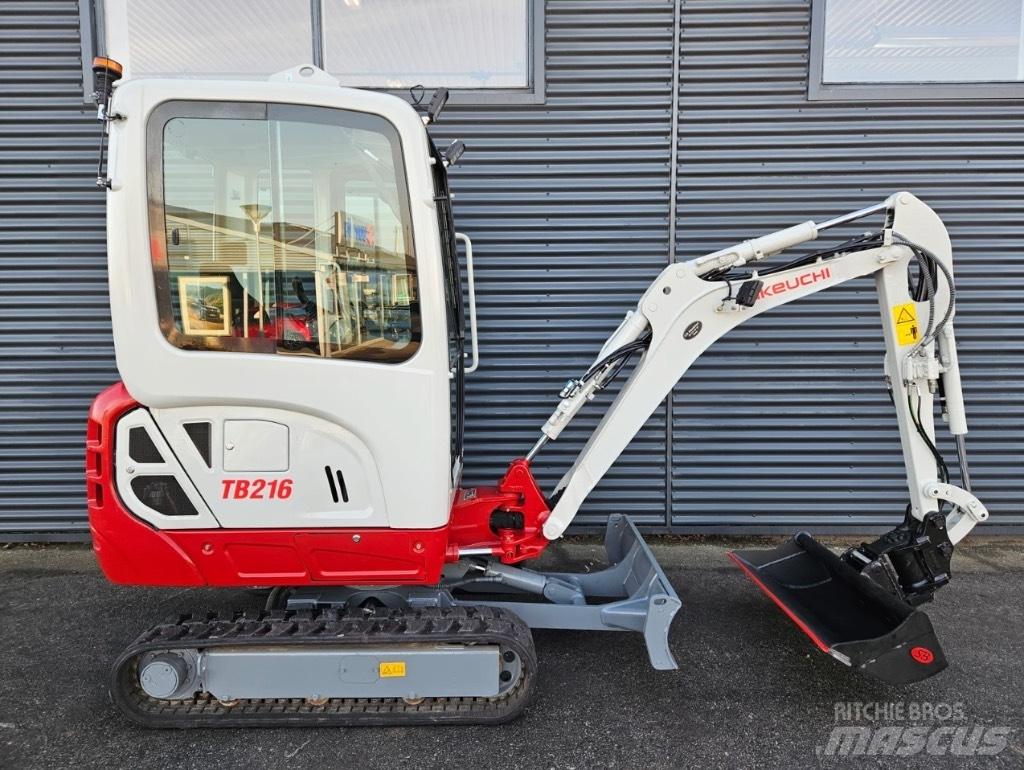 Takeuchi TB 216 Minikaivukoneet < 7t