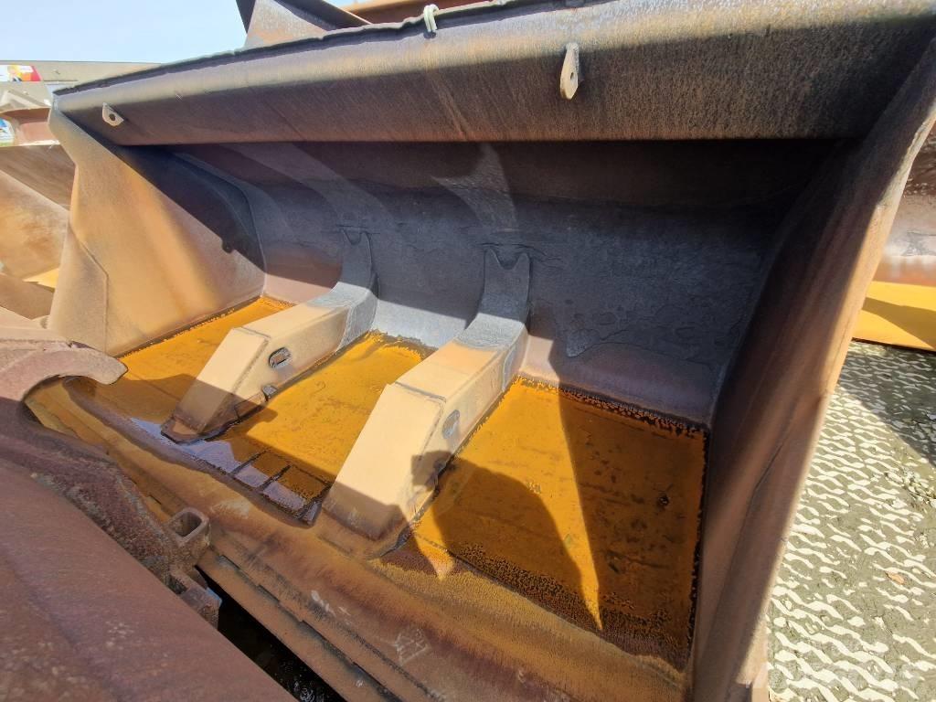Volvo L 180 Kauhat