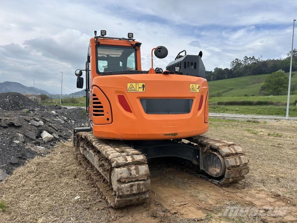 Doosan DX 140 Telakaivukoneet