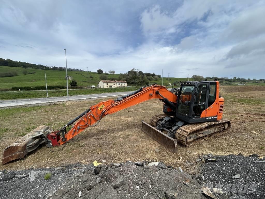 Doosan DX 140 Telakaivukoneet
