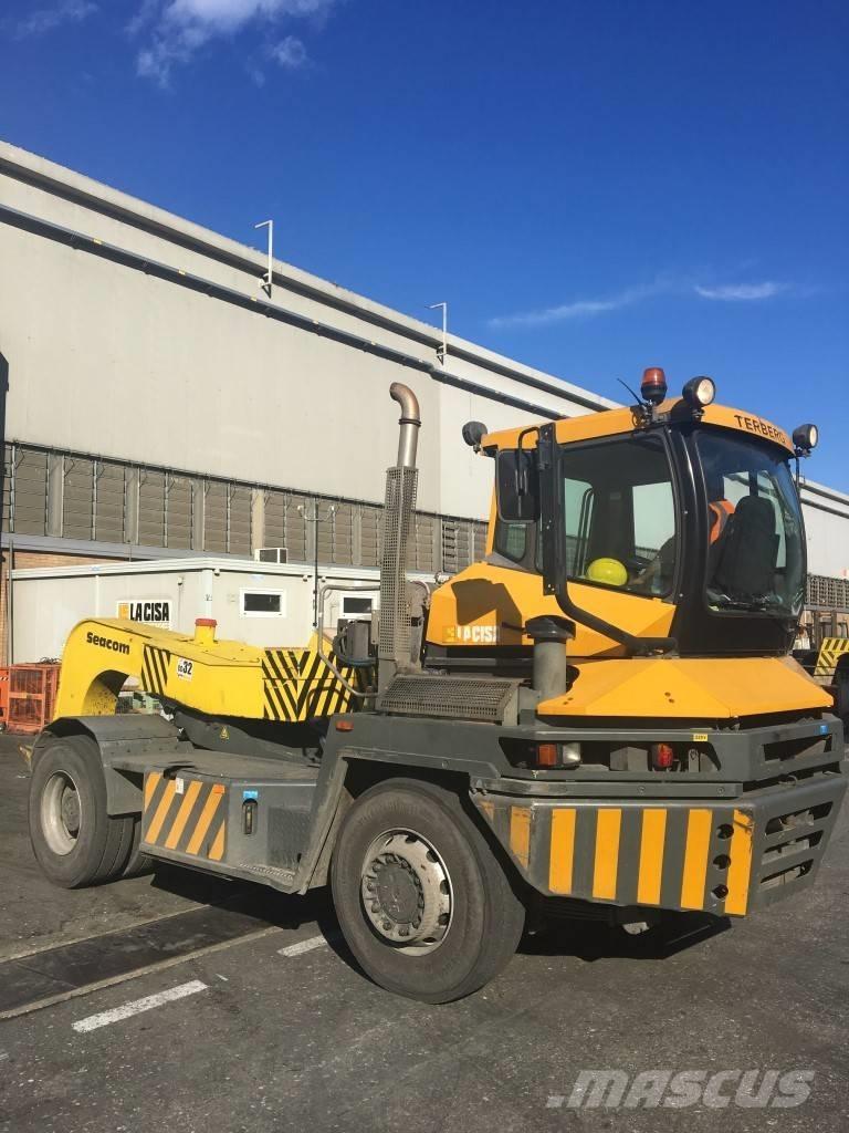 Terberg RT222 Terminaalitraktorit