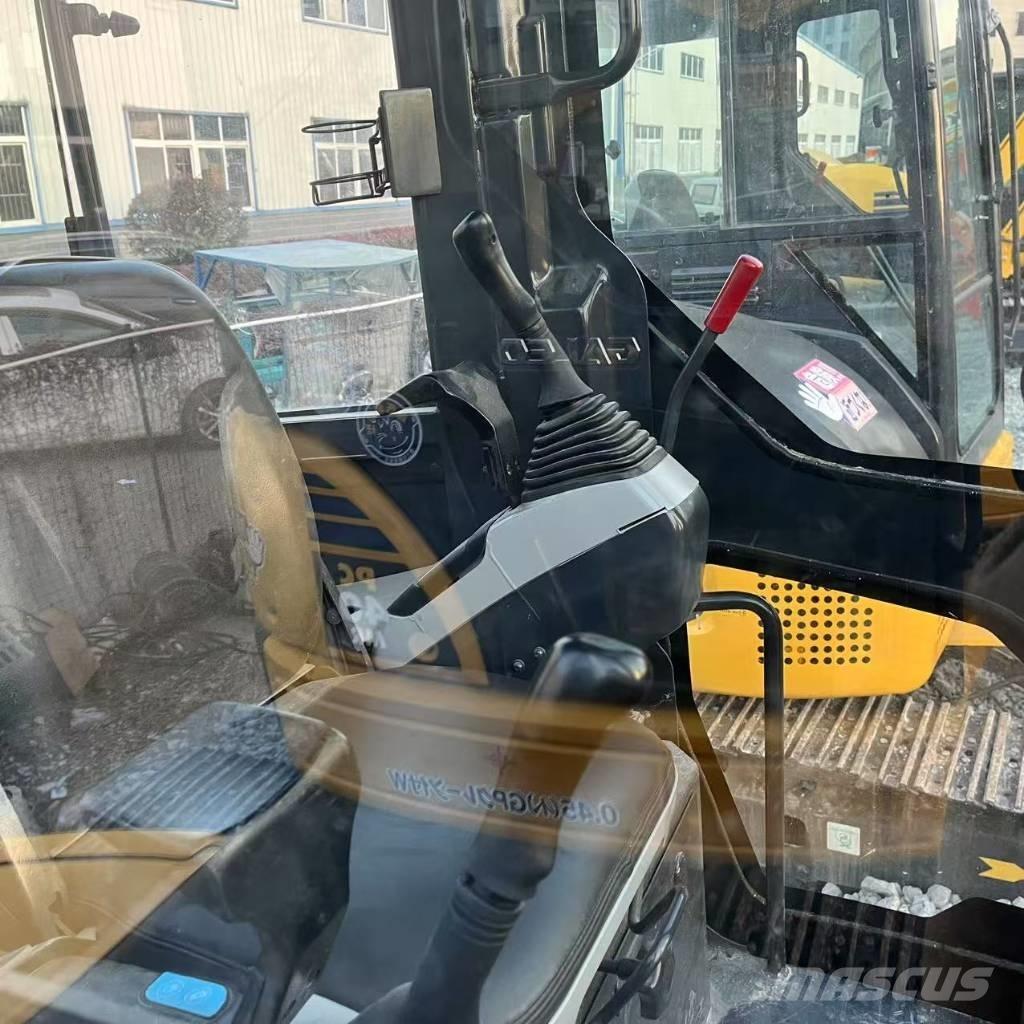 Komatsu PC 35 MR Minikaivukoneet < 7t