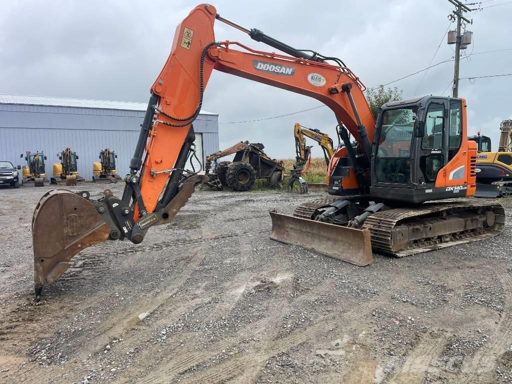 Doosan DX 140 LCR Telakaivukoneet