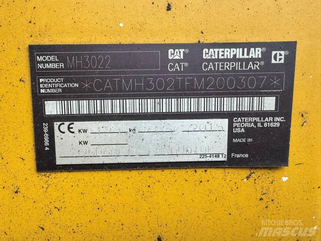 CAT MH3022 Erikoiskaivinkoneet