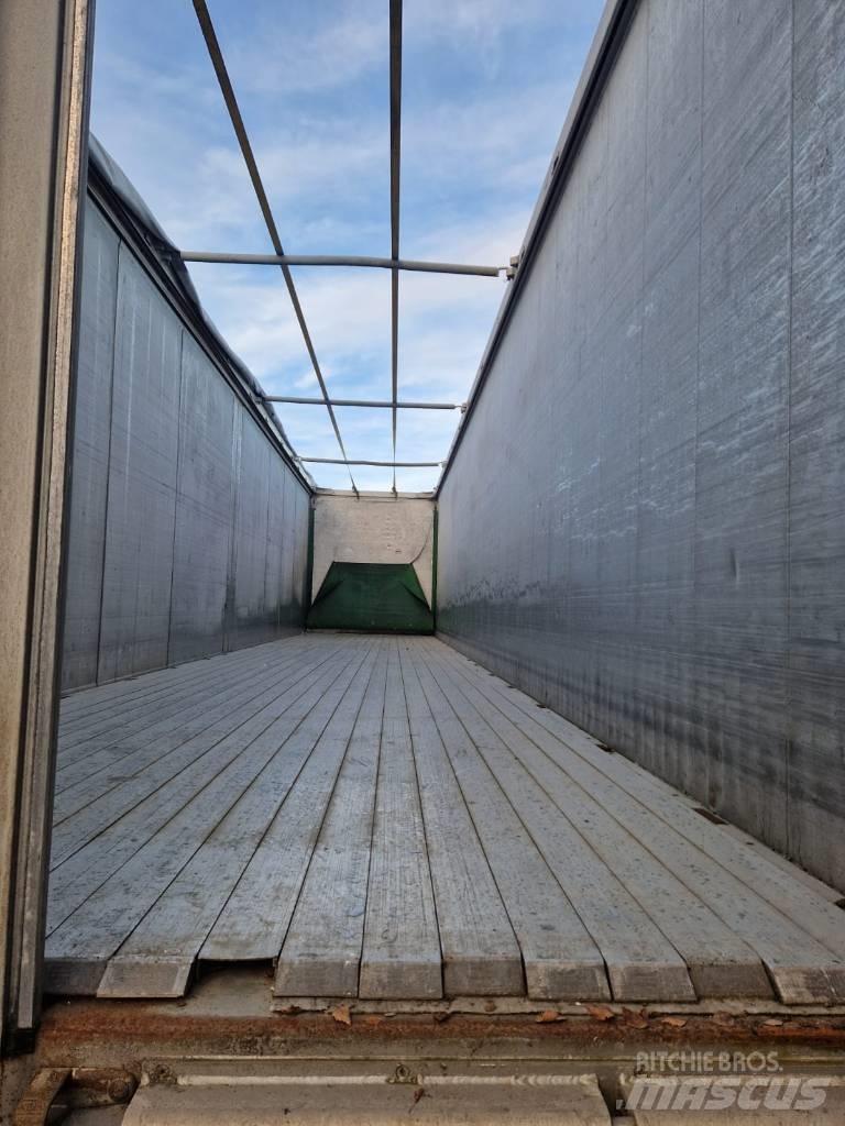 Knapen K 502 Hakepuoliperävaunut