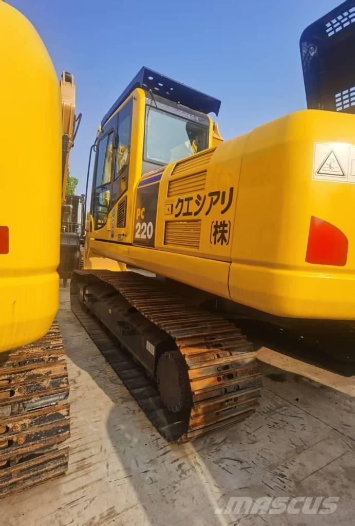 Komatsu PC 220-8 Telakaivukoneet
