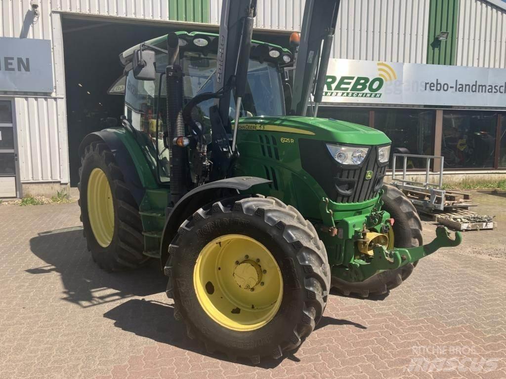 John Deere 6125R Traktorit