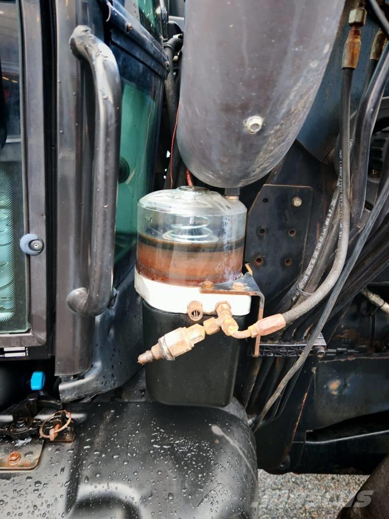 Valtra N 142 Versu Traktorit