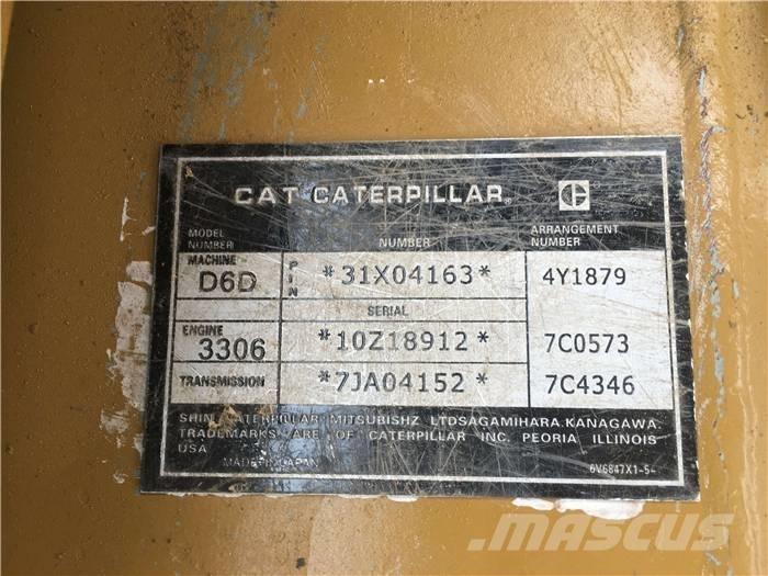 CAT D 6 D Telaketjupuskutraktorit
