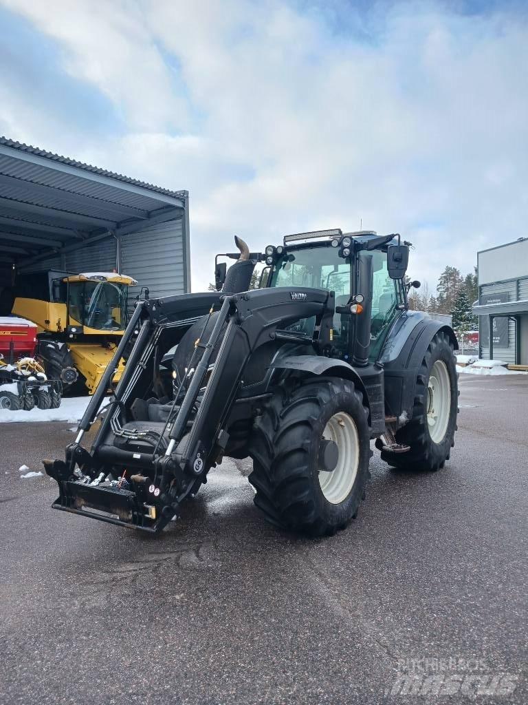 Valtra T 194 Versu Traktorit