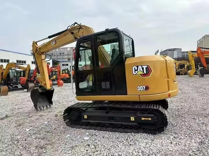 CAT 307 Telakaivukoneet