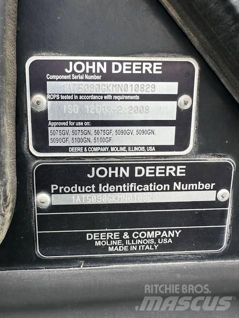 John Deere 5090 GN Traktorit