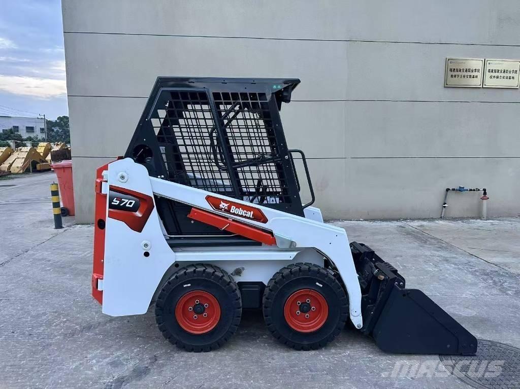 Bobcat S70 Liukuohjatut kuormaajat