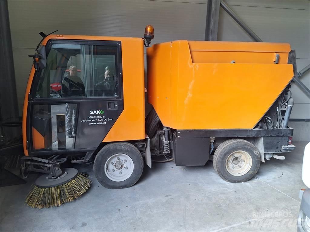 Bucher CC 2000 E2 Muut koneet