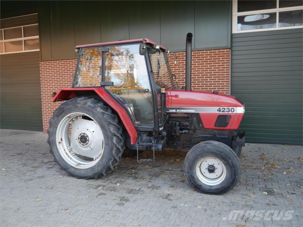 Case IH 4230 2wd Traktorit