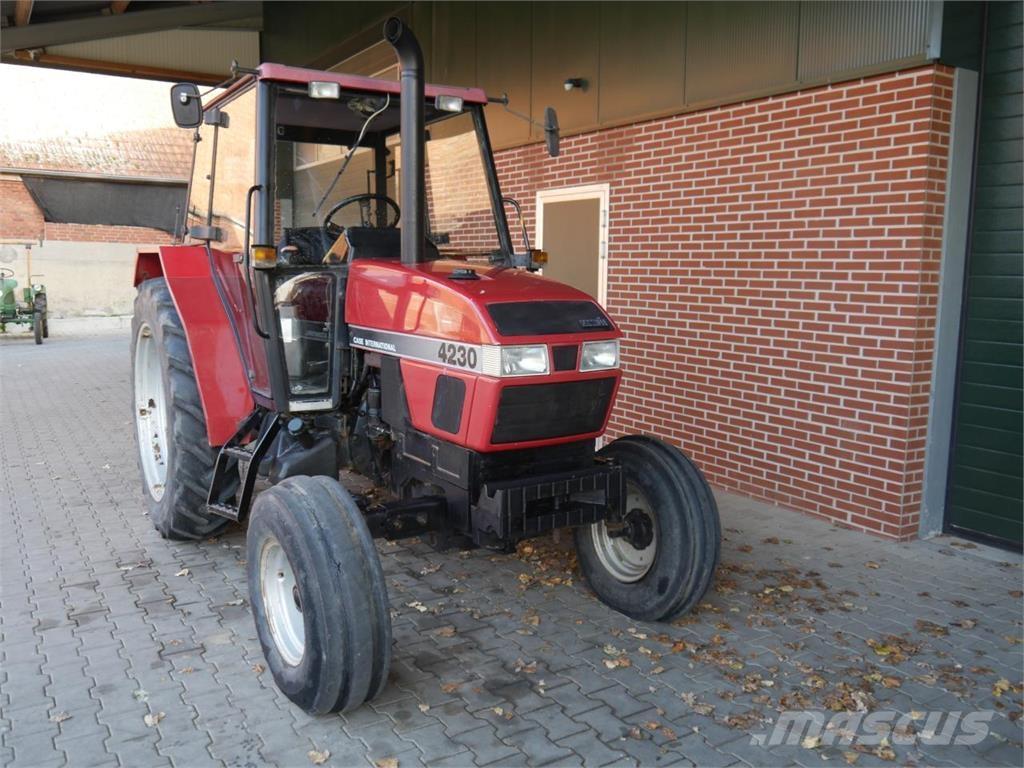 Case IH 4230 2wd Traktorit