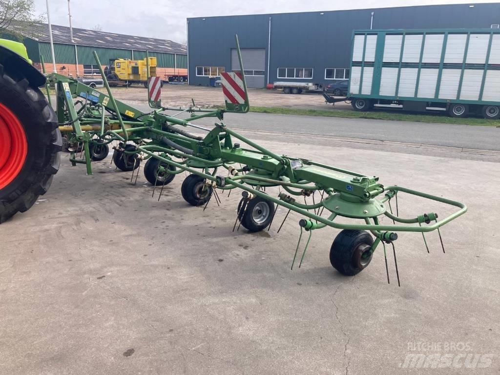 Krone KW 8.82 Pöyhimet ja haravat
