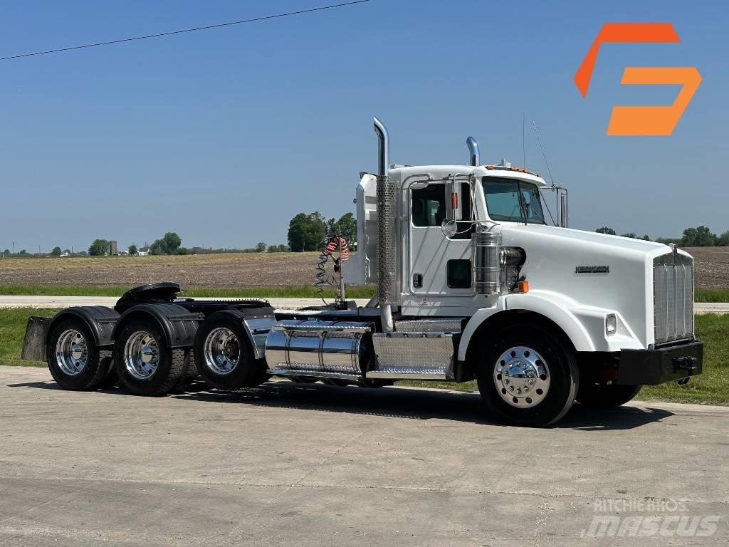 Kenworth T 800 Vetopöytäautot