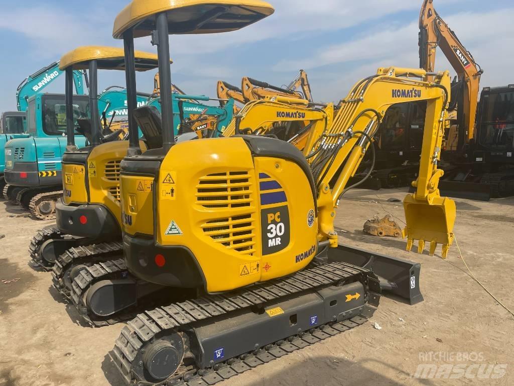 Komatsu PC30 Minikaivukoneet < 7t