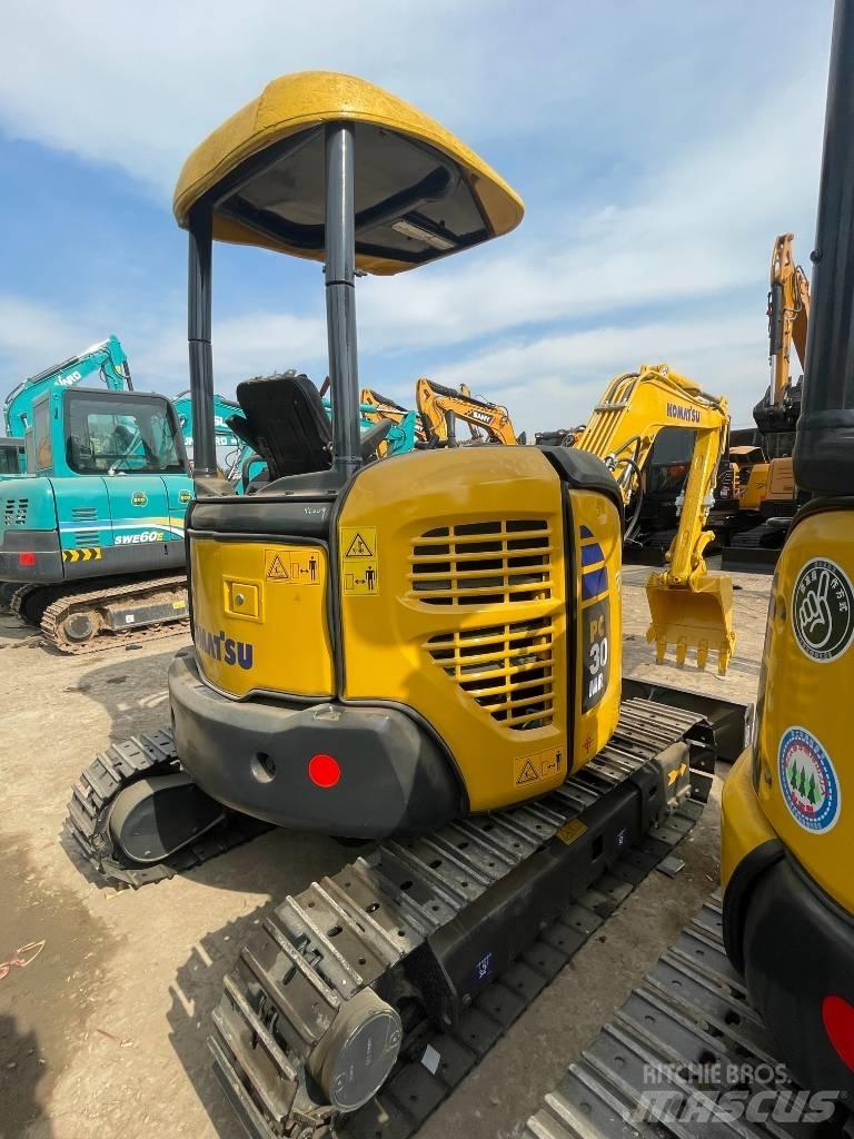 Komatsu PC30 Minikaivukoneet < 7t