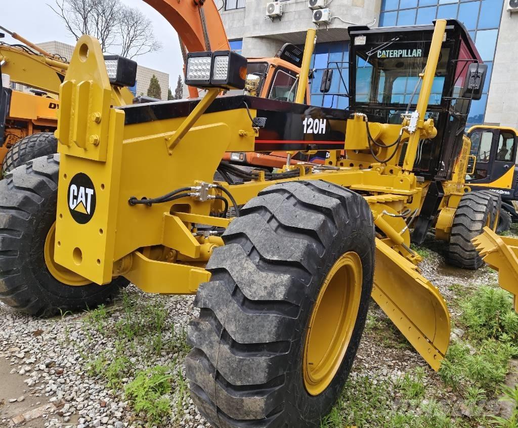 CAT 120 H Tiehöylät