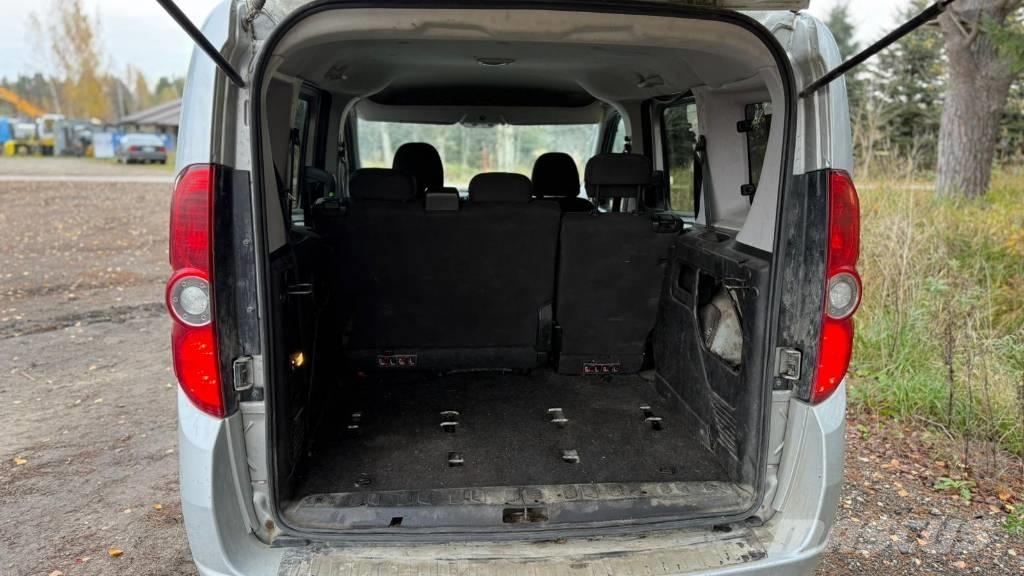 Opel Combo Henkilöautot