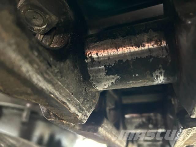 Hitachi ZX 135 US-6 Telakaivukoneet